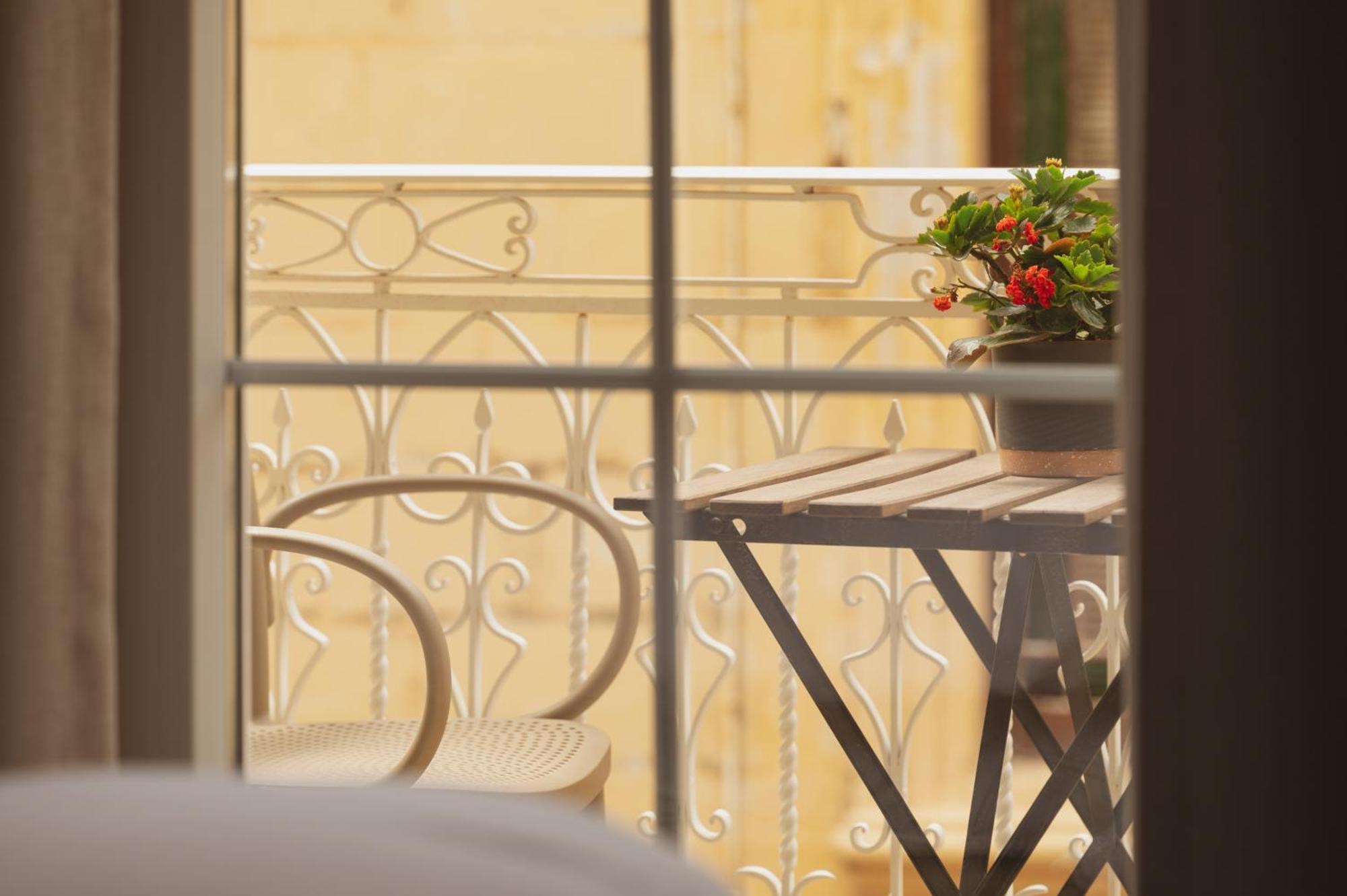 Maria Rosa Suites Victoria Dış mekan fotoğraf